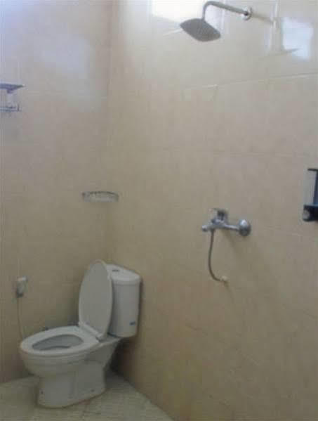 Puri Minggiran Guesthouse Yogya Yogyakarta Eksteriør billede